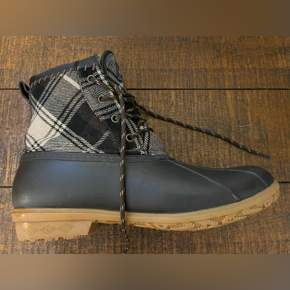 Pendleton Heritage Plaid Duck Boots